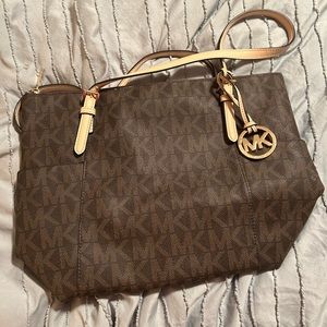 Michael Kors tote